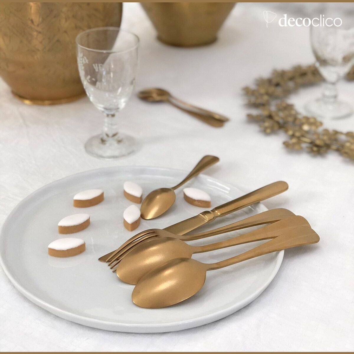 16-place gold brushed stainless steel cutlery set