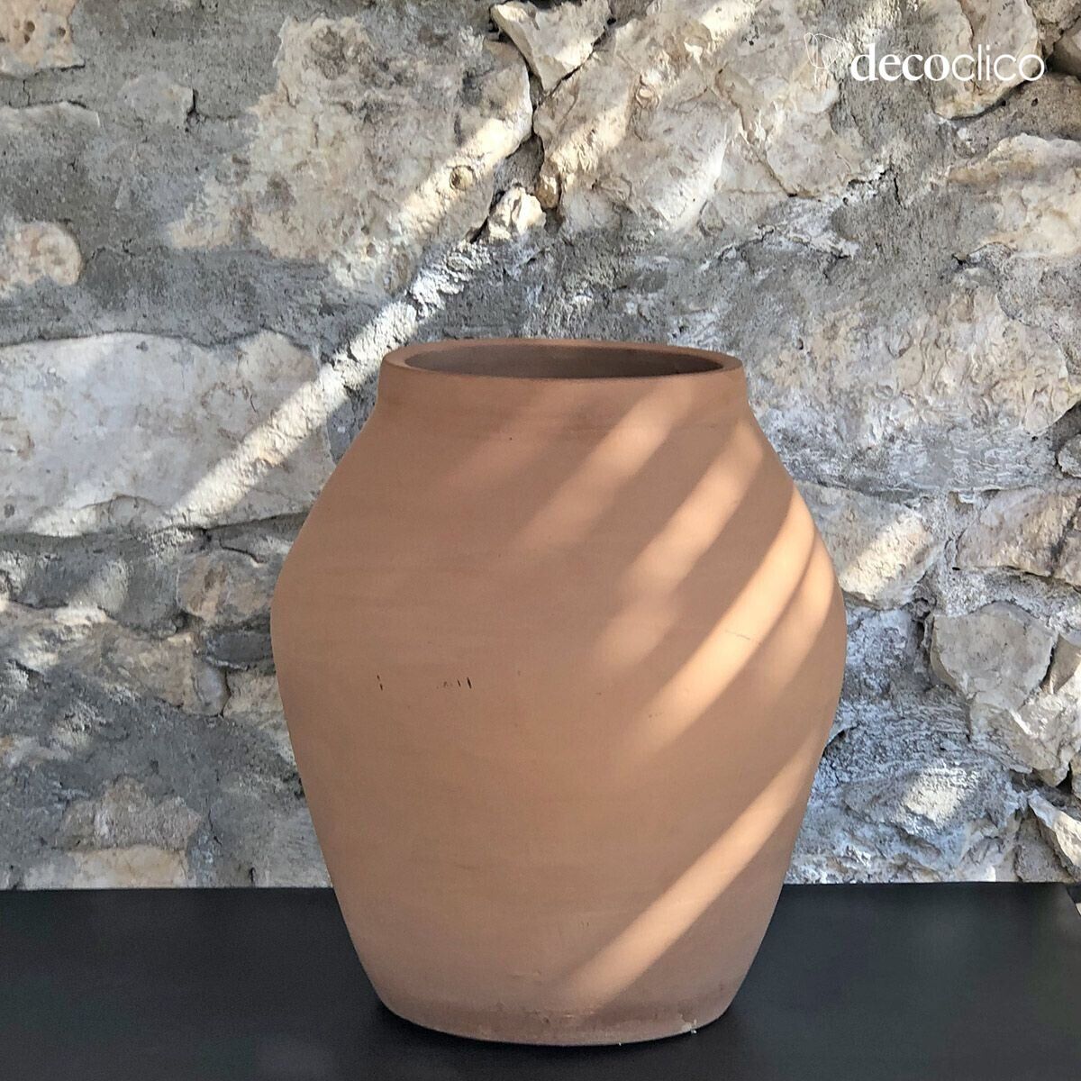 Alma handgemaakte terracotta amforavaas