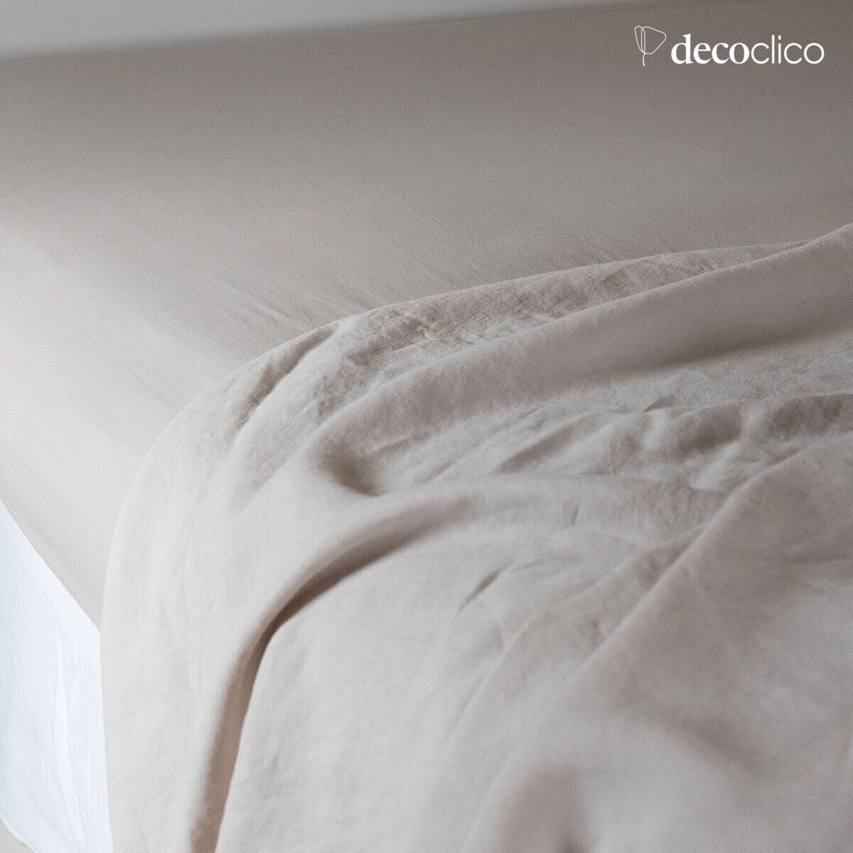 Alta sand washed linen flat sheet with openwork finish - 240x300 cm Oslo