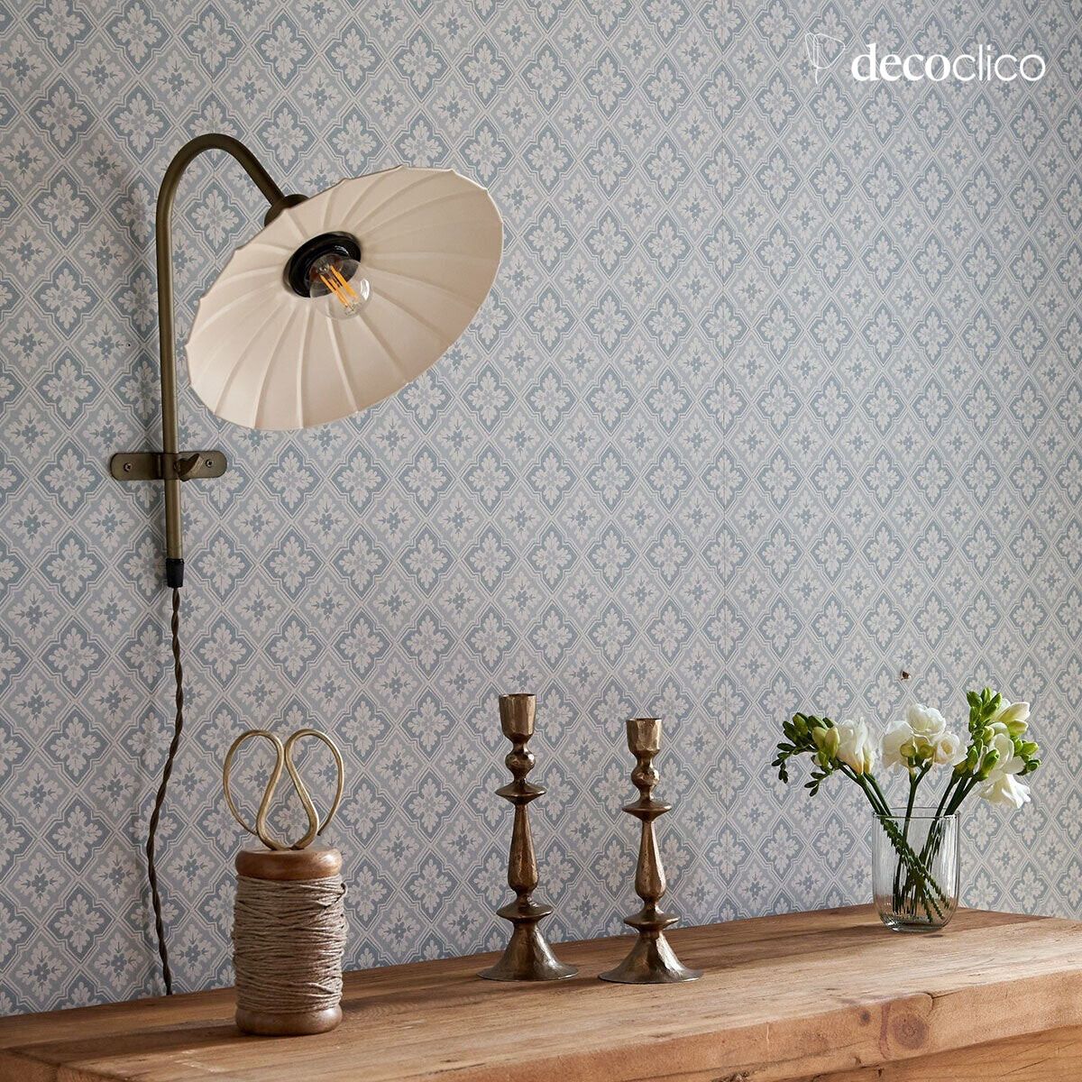 Aplique de pared vintage de metal color crema Odette