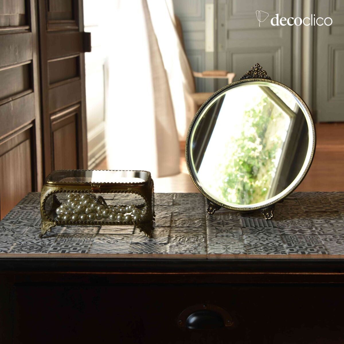 Aufsatzspiegel aus Metall in antikem Messing