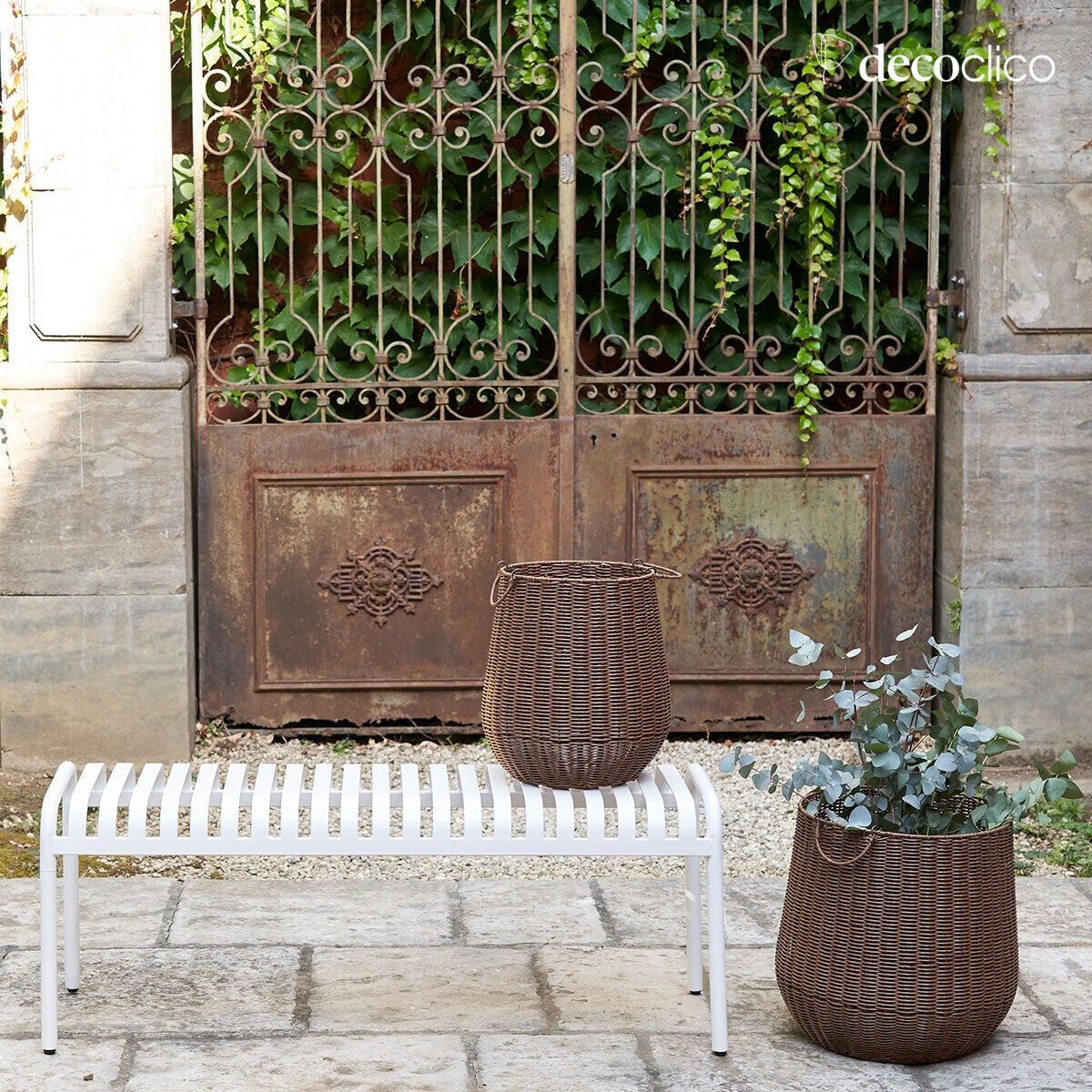 Banc en fer forgé blanc