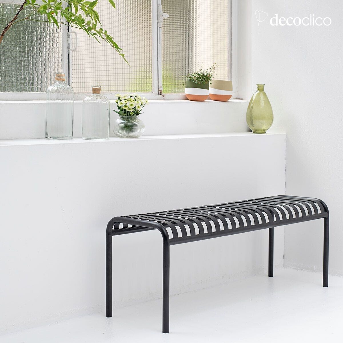 Banco de hierro forjado negro