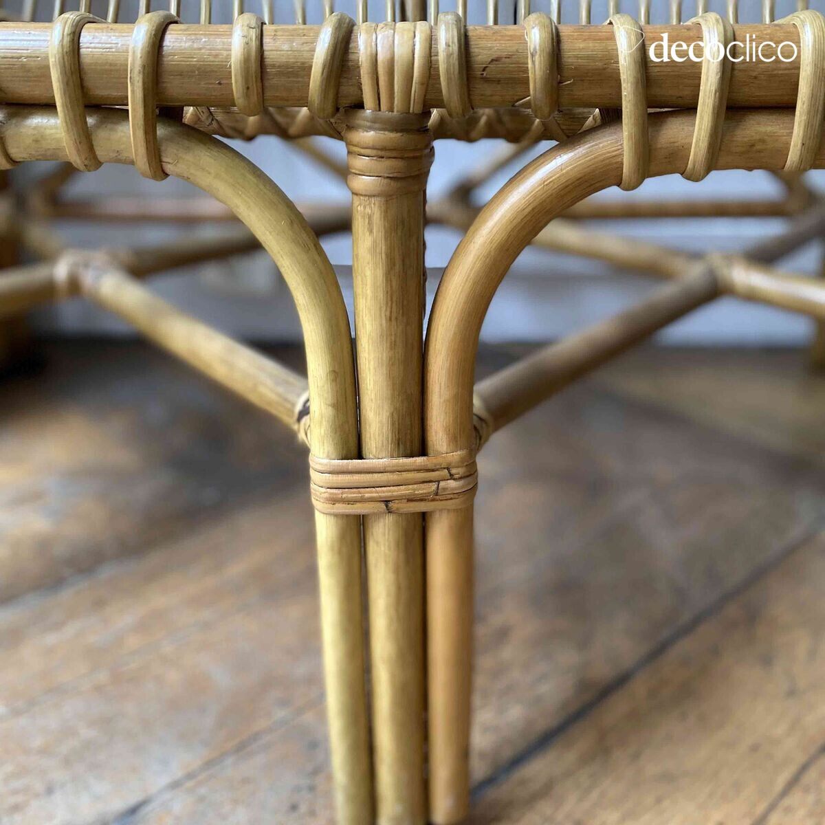 Banqueta de ratán natural con reposabrazos Pavone