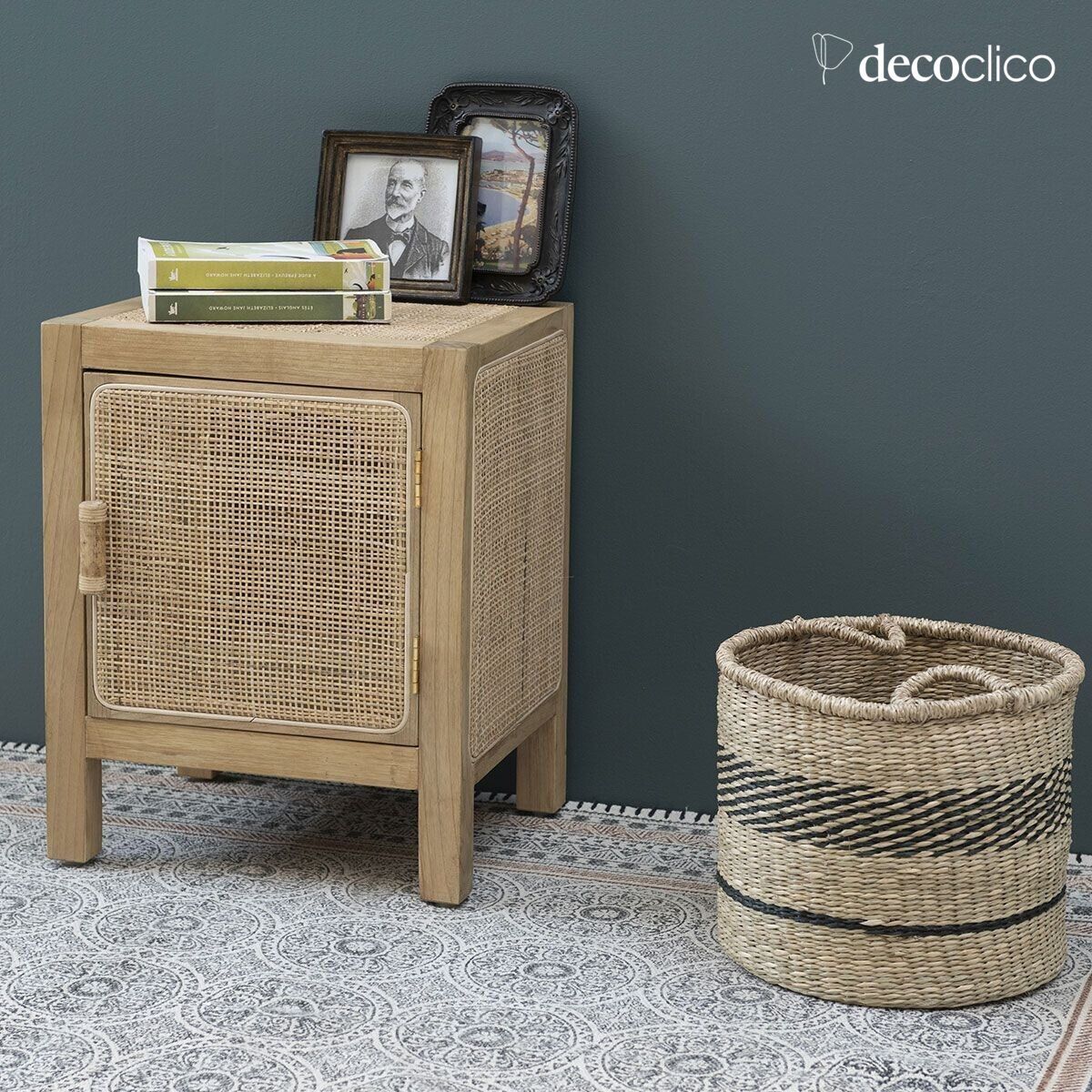 Bedside table with 1 door in oak and cane Casatera
