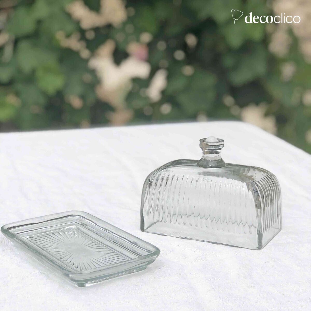 Beurrier en verre strié transparent avec couvercle