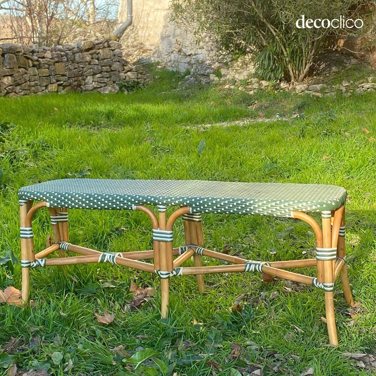 Bistro bench in rattan and woven resin, green and white Belleville