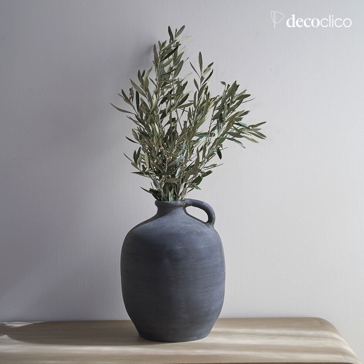 Black handmade terracotta vase Petra