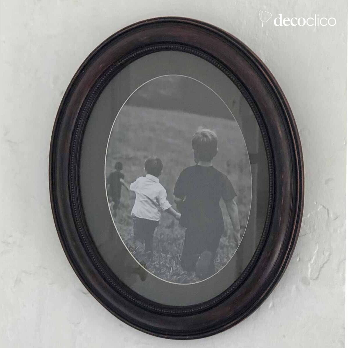 Cadre photo ovale aspect bois mouluré frise perles 31 x 26 cm Manderley