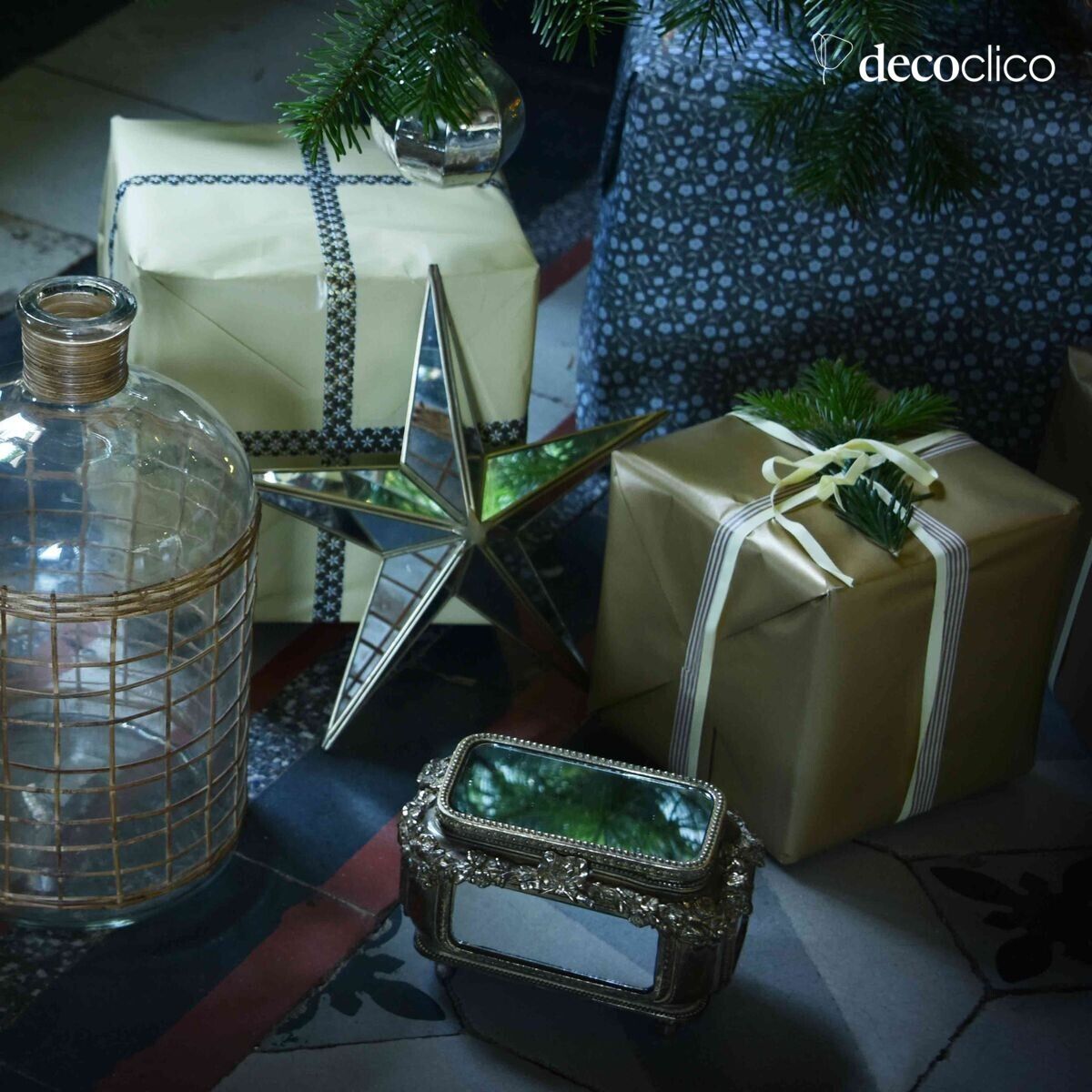 Caja de joyas con contorno dorado y caras de espejo Manderley