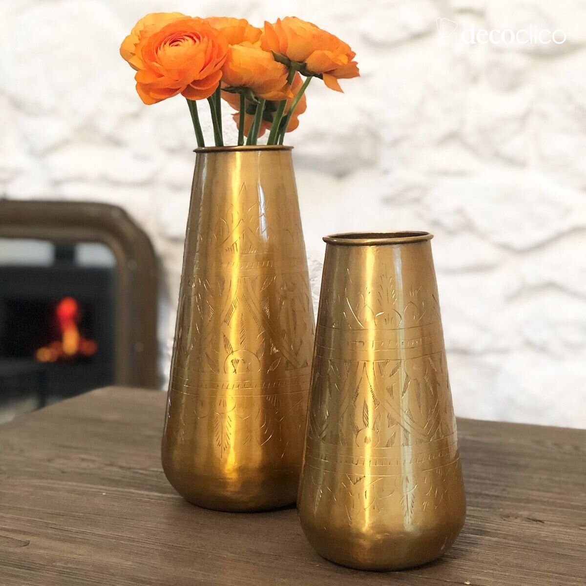 Cilindrische aluminium vaas met gegraveerde gouden motieven H33 cm Jaya