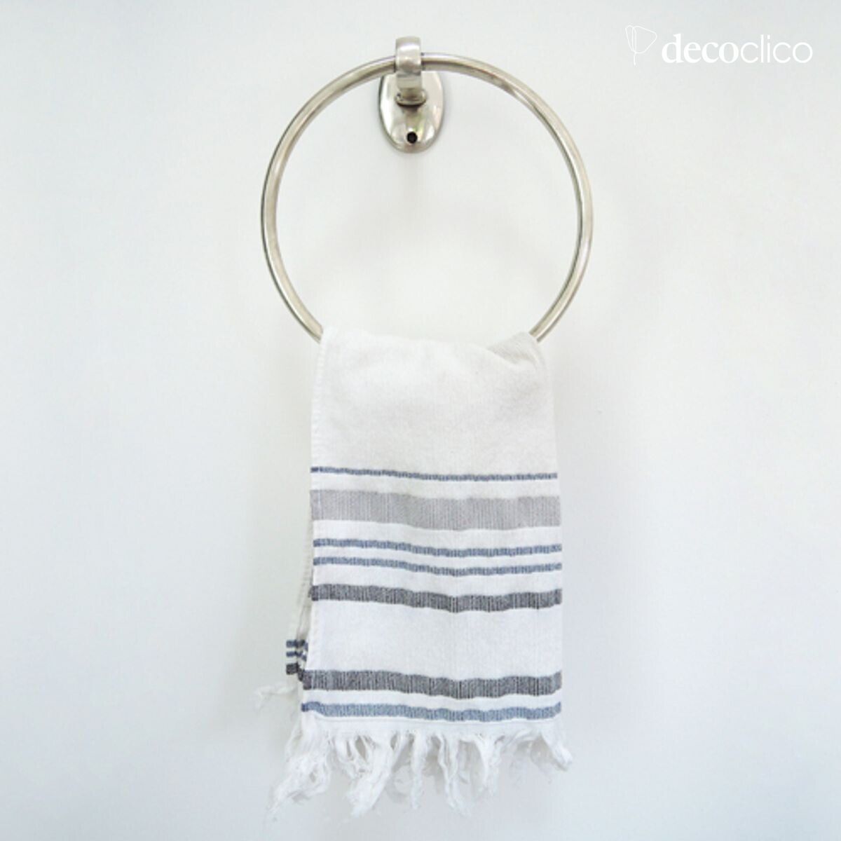 Circle wall-mounted towel rail in nickel silver Chaumont