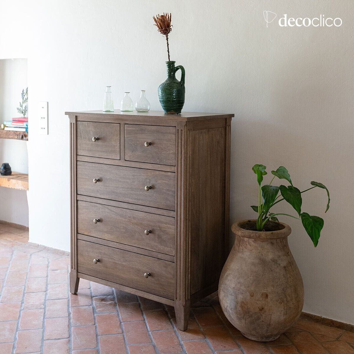 Commode van mangohout met 5 laden