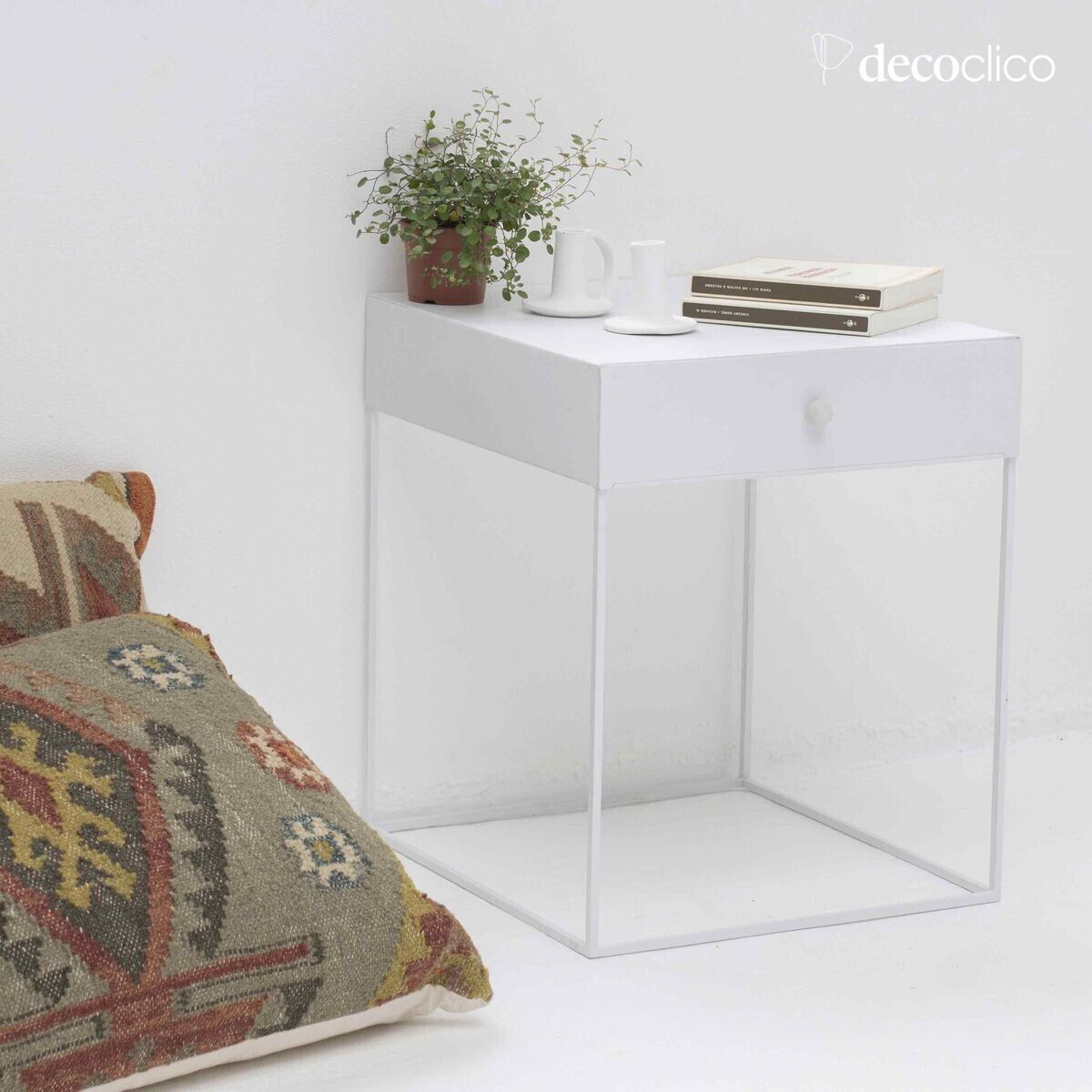 Comodino in metallo bianco opaco 1 cassetto Douglas