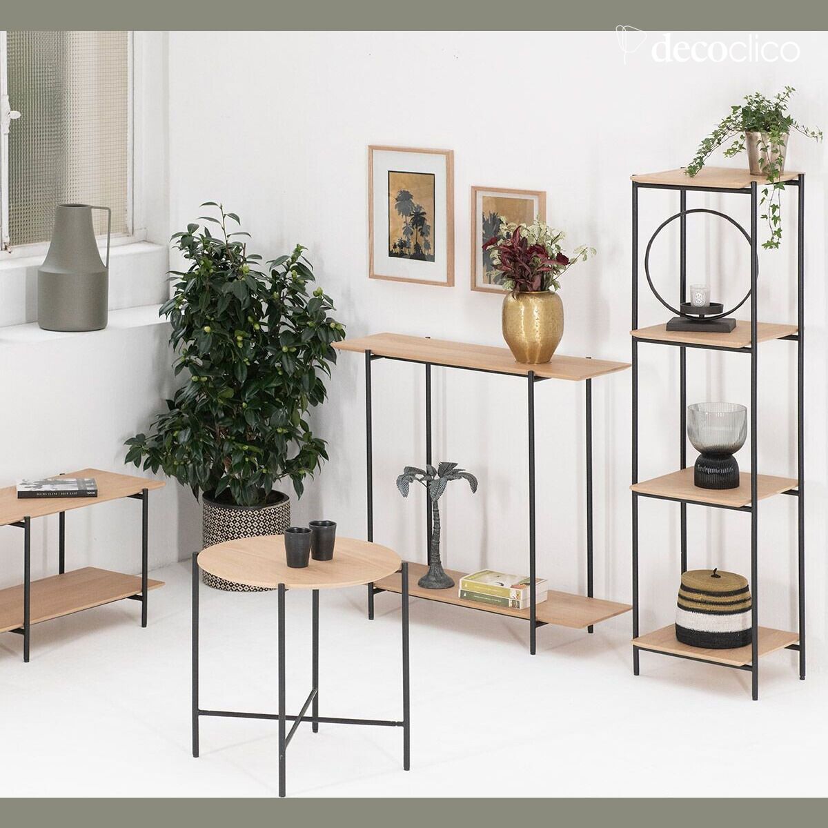 Console en placage chêne et pieds métal noir mat Upper Arne Lykke