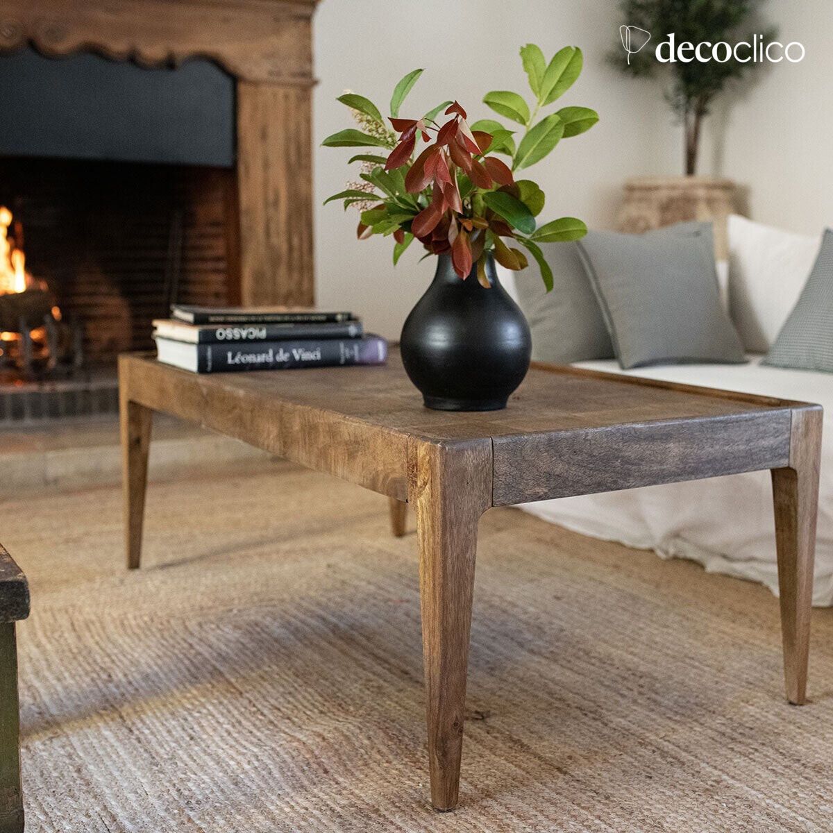 Couchtisch aus Mangoholz mit Intarsienmuster auf der Tischplatte Garenne