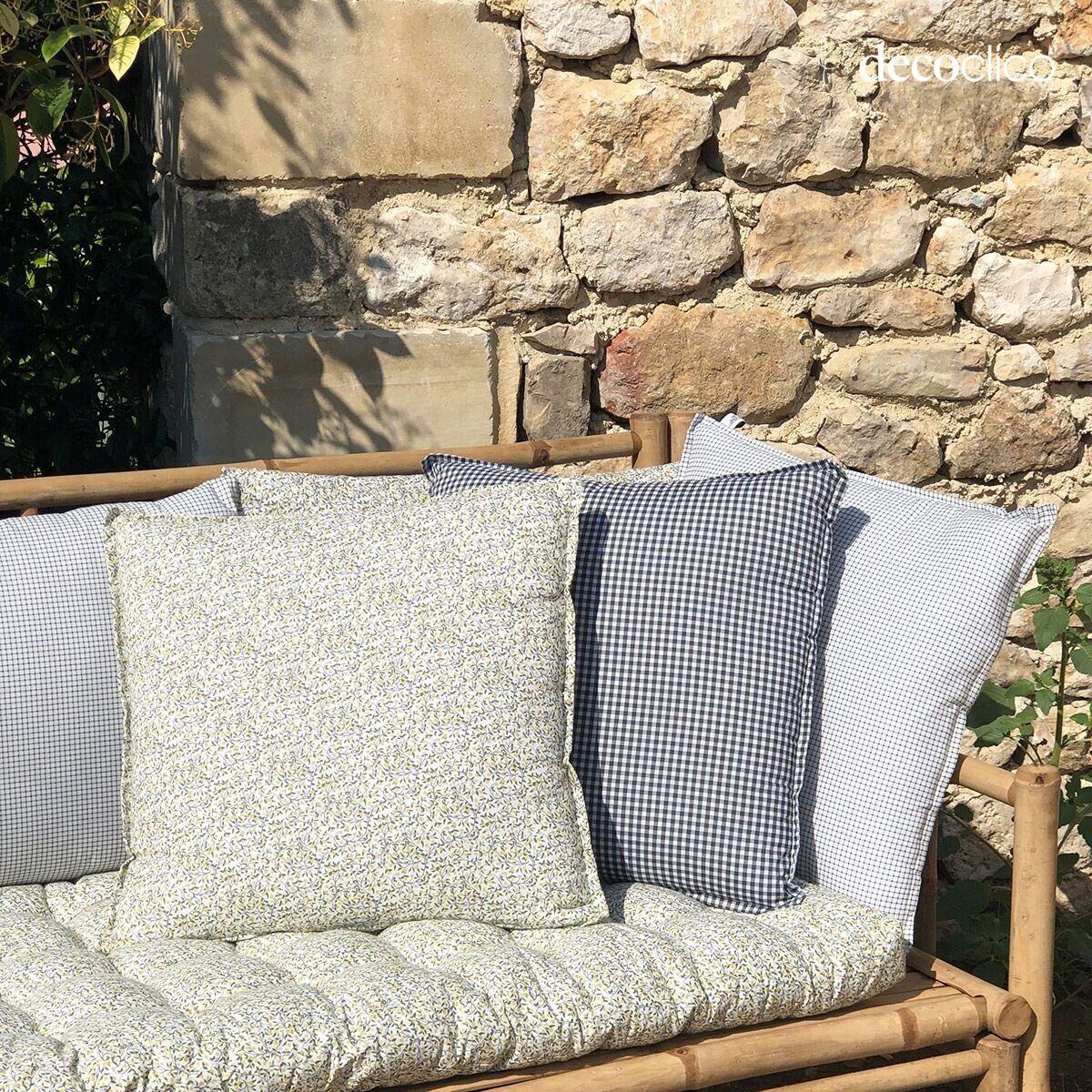 Coussin carré en coton imprimé motif quadrillé 45x45 cm Romy