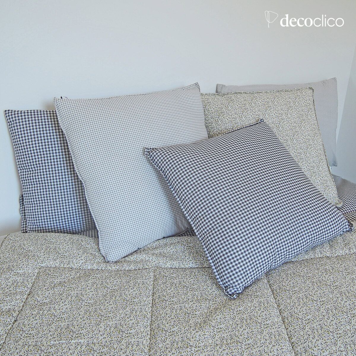 Cuscino quadrato in cotone stampato motivo a quadretti 45x45 cm Romy