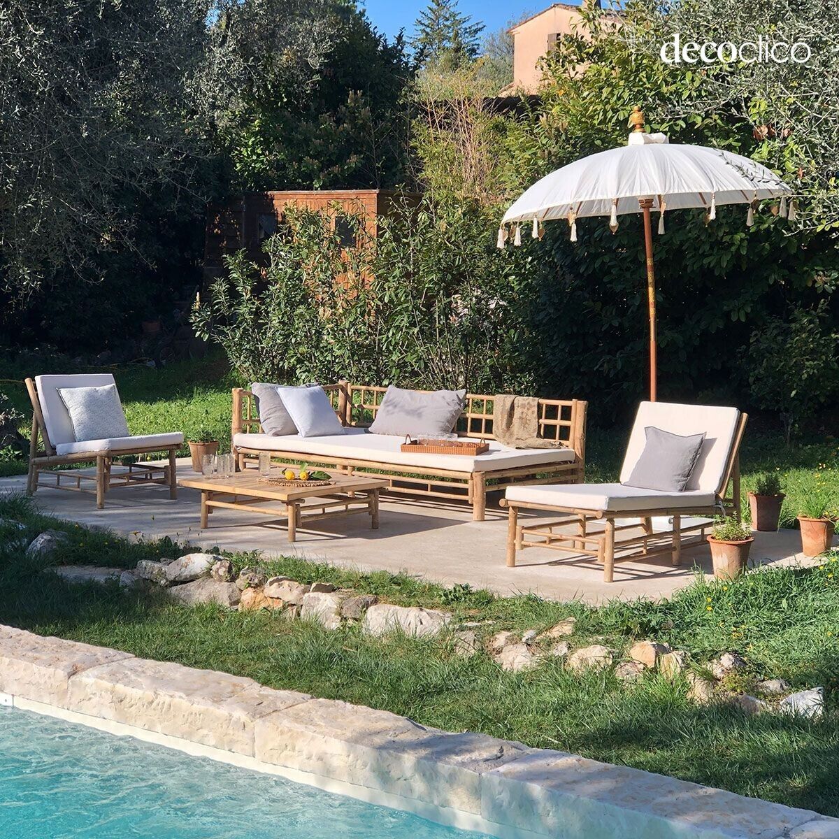 Decoratieve parasol van hout en stof