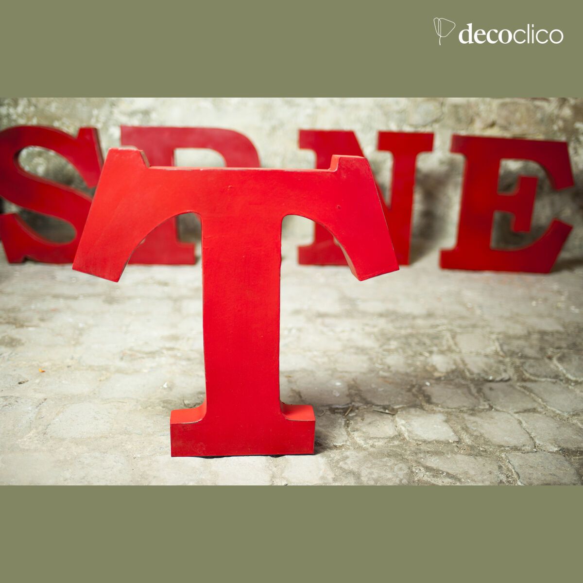 Decorative letter T Art