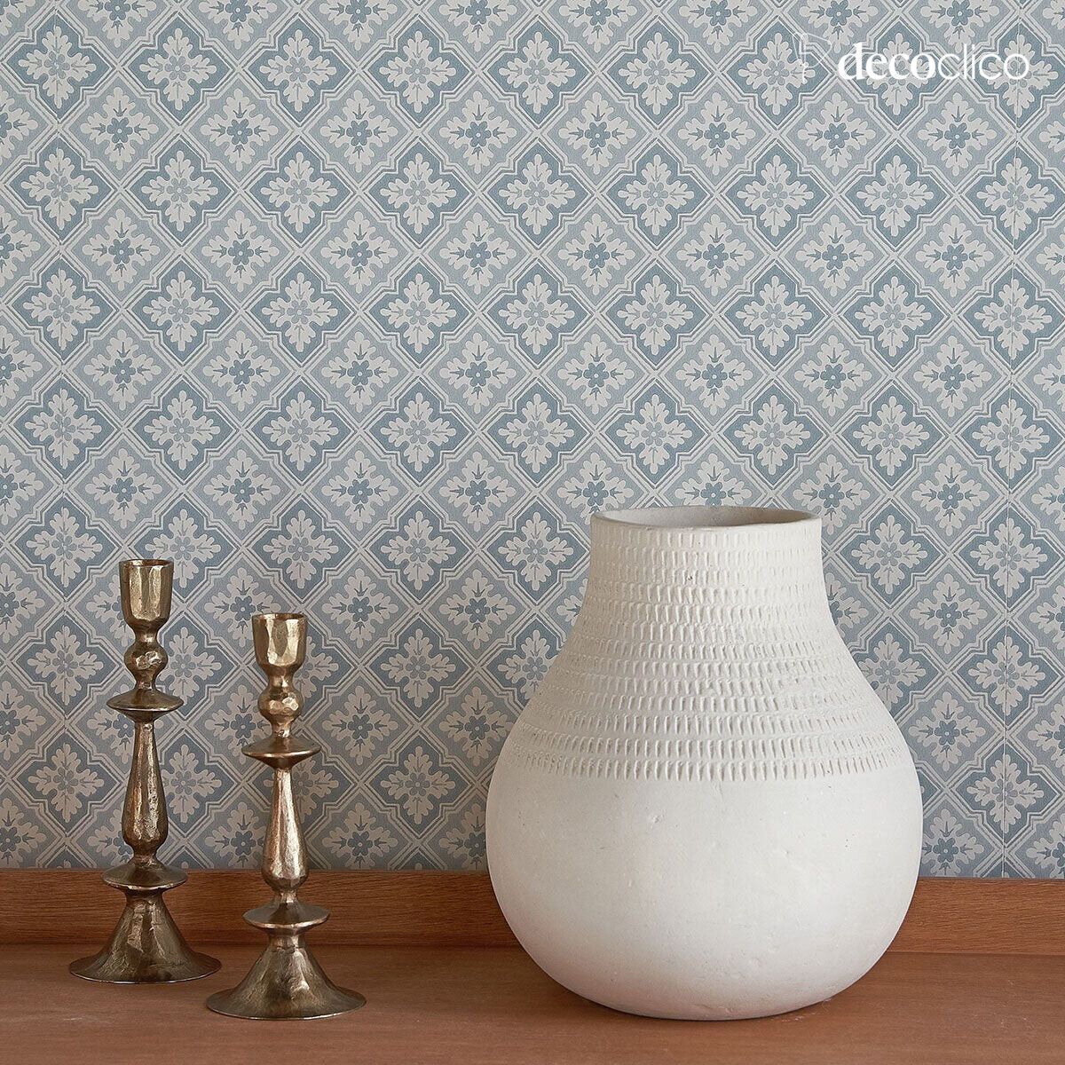 Handmade decorative papier-mâché vase Pia