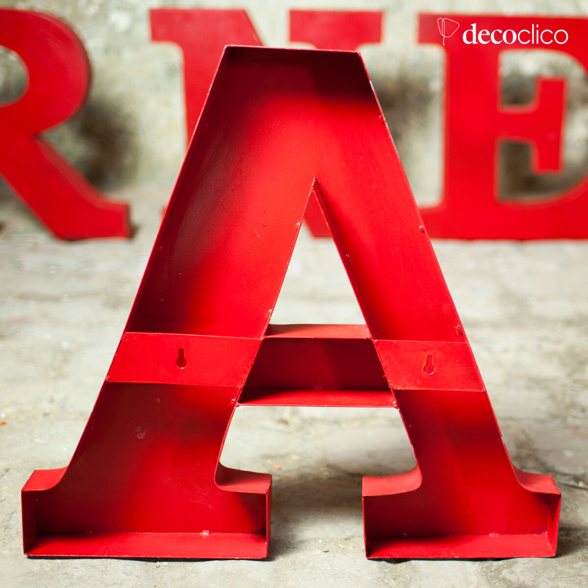 Dekorativer Buchstabe T Art