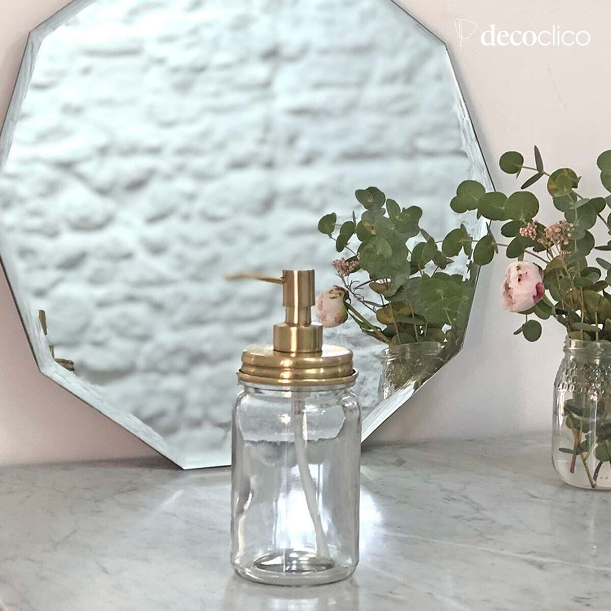 Distributeur de savon liquide en verre et laiton Chaumont