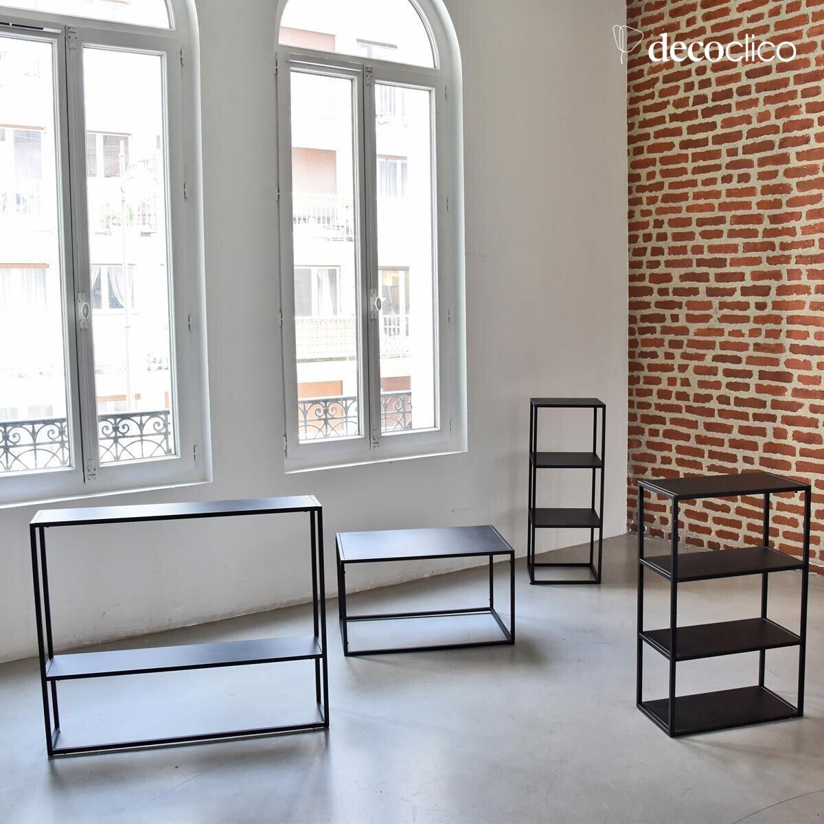 Doppelstock-Konsole aus mattschwarzem Metall Bricklane