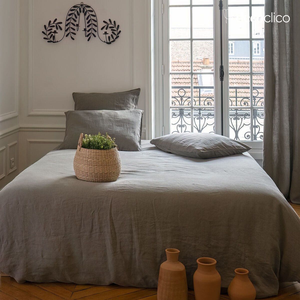 Duvet cover in washed linen, green-gray - 240x220cm Oslo