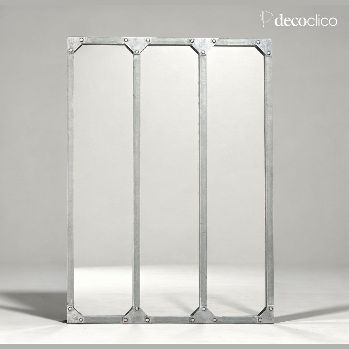 Espejo con marco de cristal rectangular para taller de metal con acabado de zinc 60 x 83 cm  Bricklane