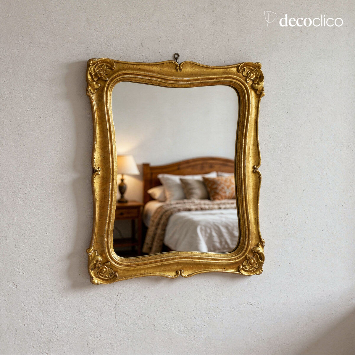 Espejo rectangular barroco con contorno de cuadro de estilo dorado mate