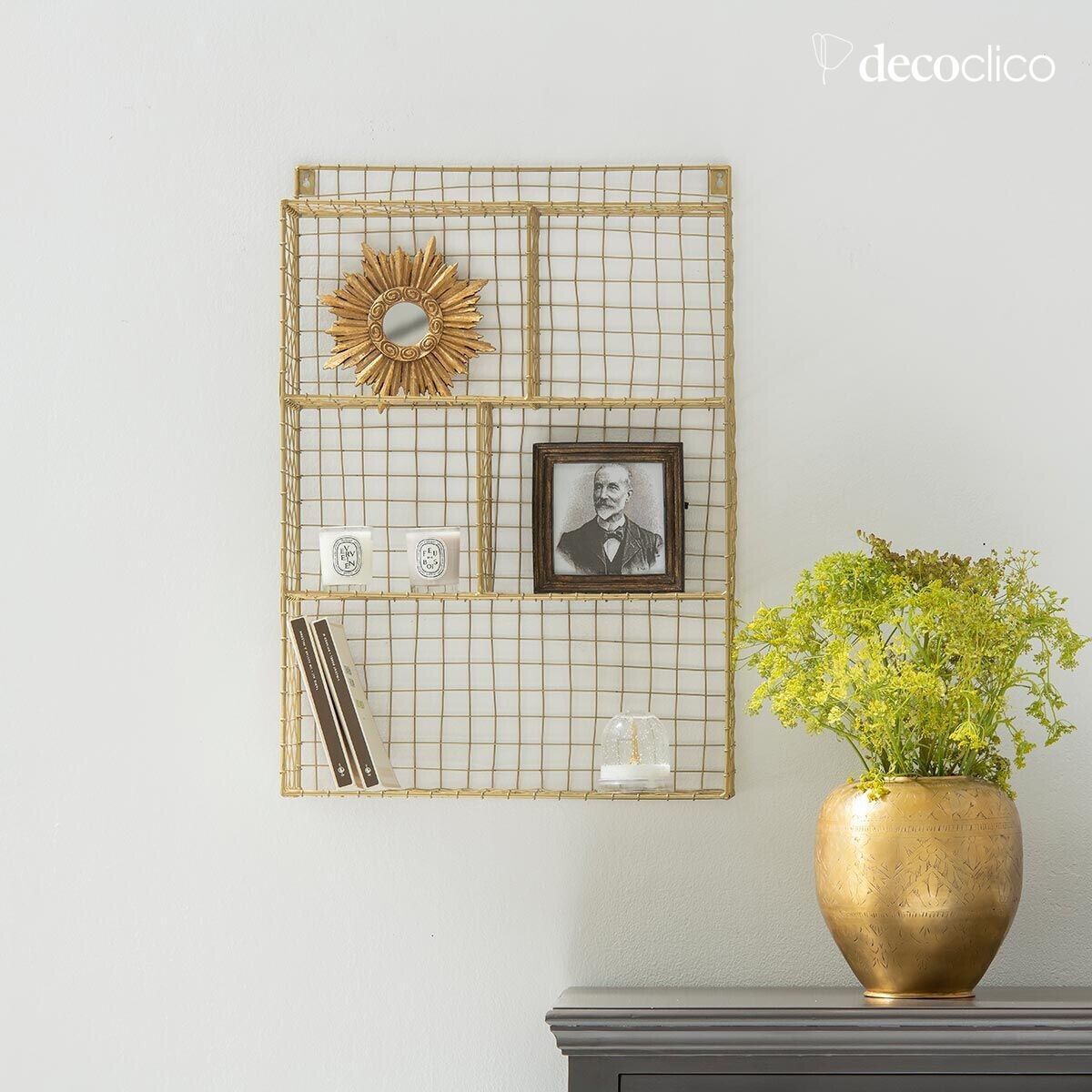 Estante de pared de metal enrejado dorado 5 huecos Greed
