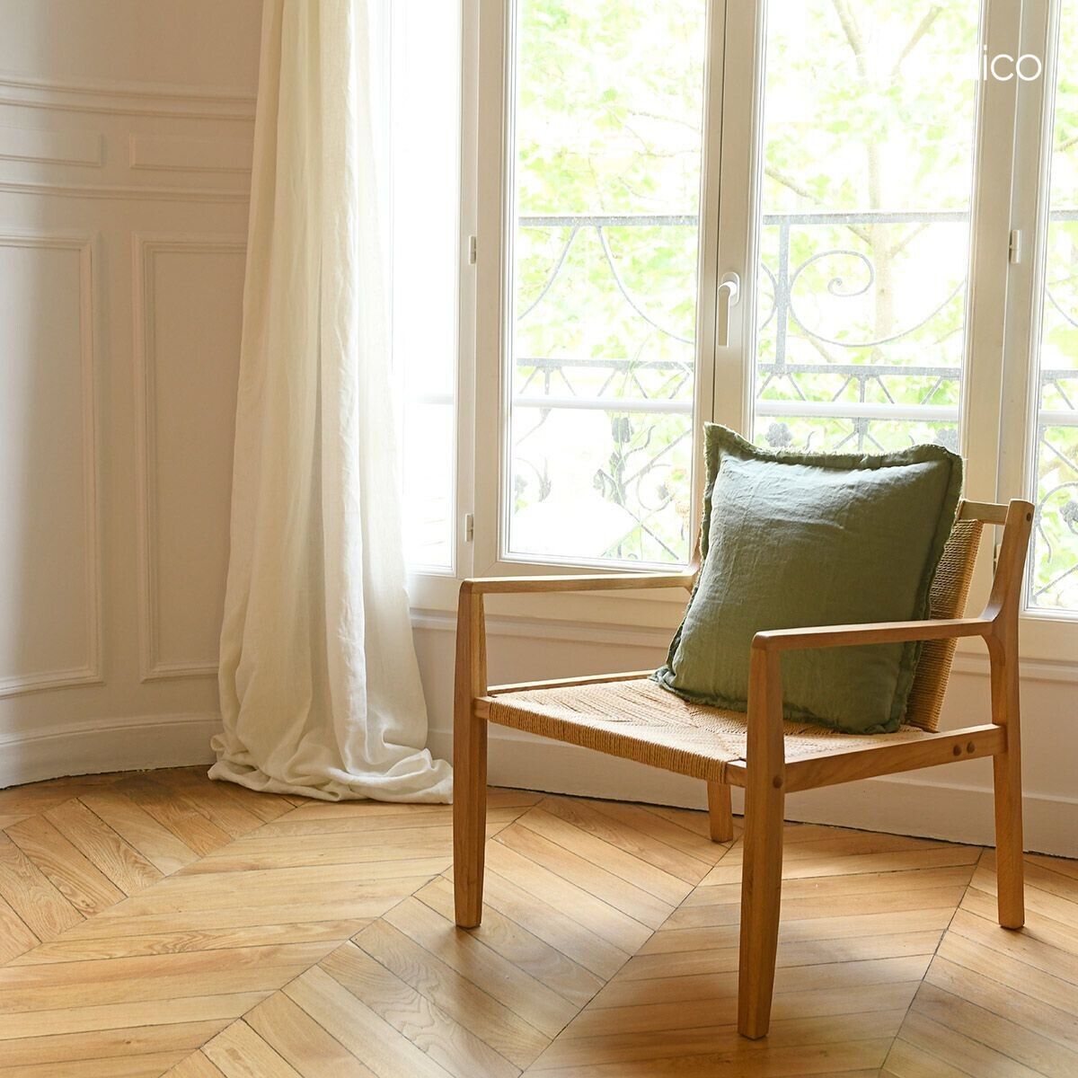 Fauteuil bas lounge en chêne massif et corde style scandinave Bloom