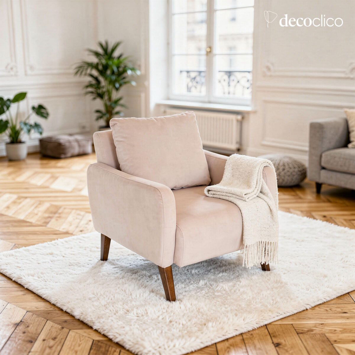 Fauteuil en frêne et velours rose poudré Octave