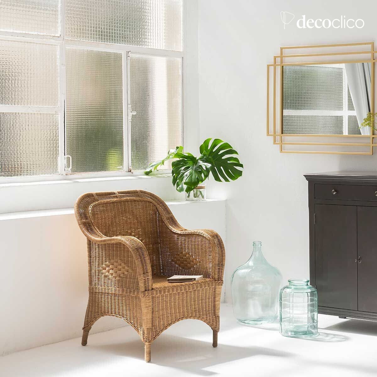 Fauteuil en rotin naturel avec accoudoirs et assise tressée Cabourg