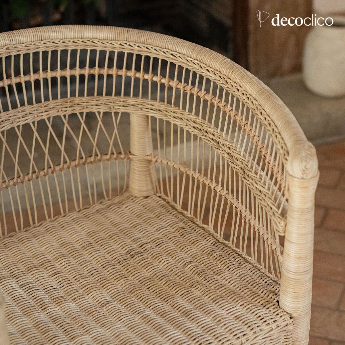 Fauteuil en rotin et coussin d'assise en toile chevron Malawi