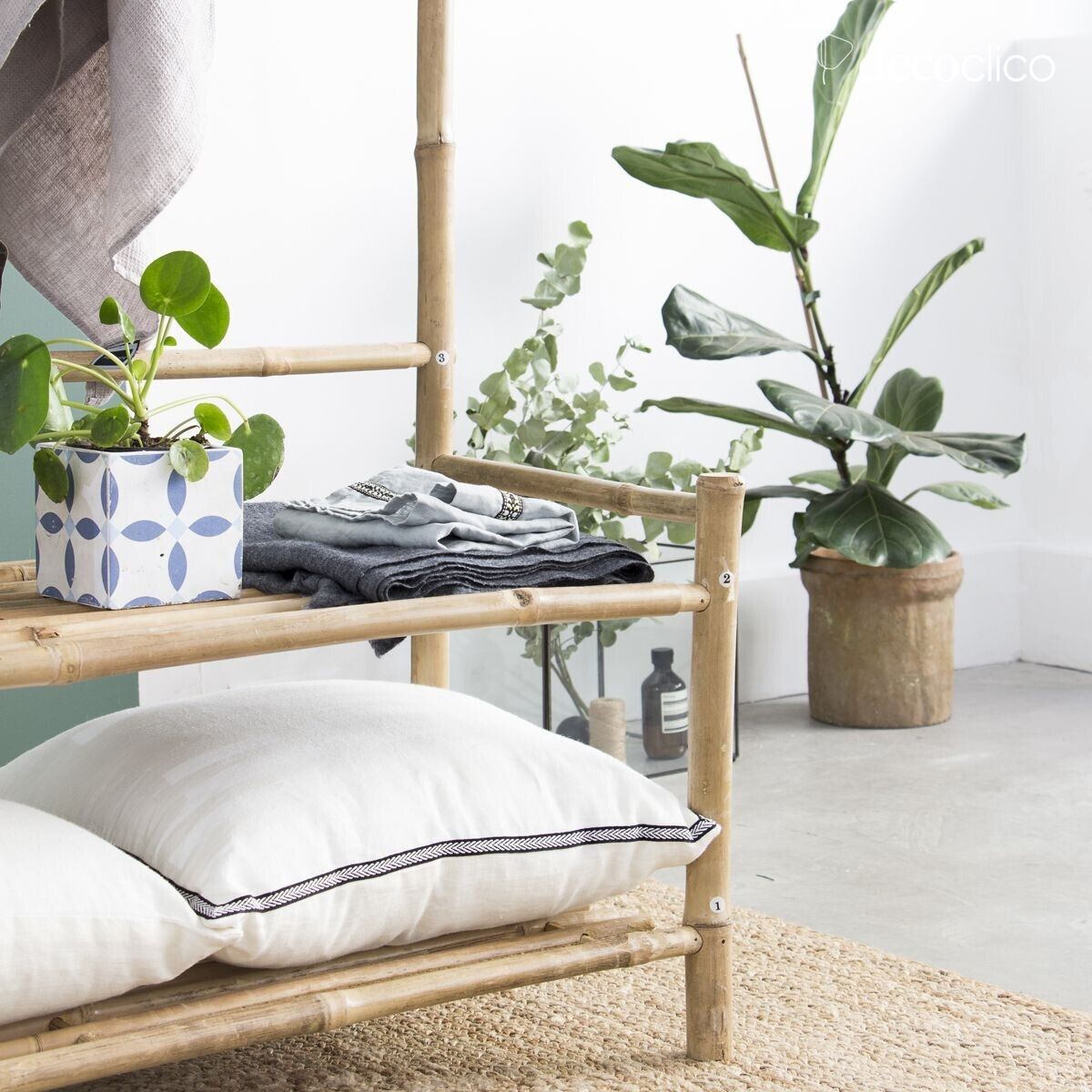 Garderobe-entree van natuurlijk bamboe Taman