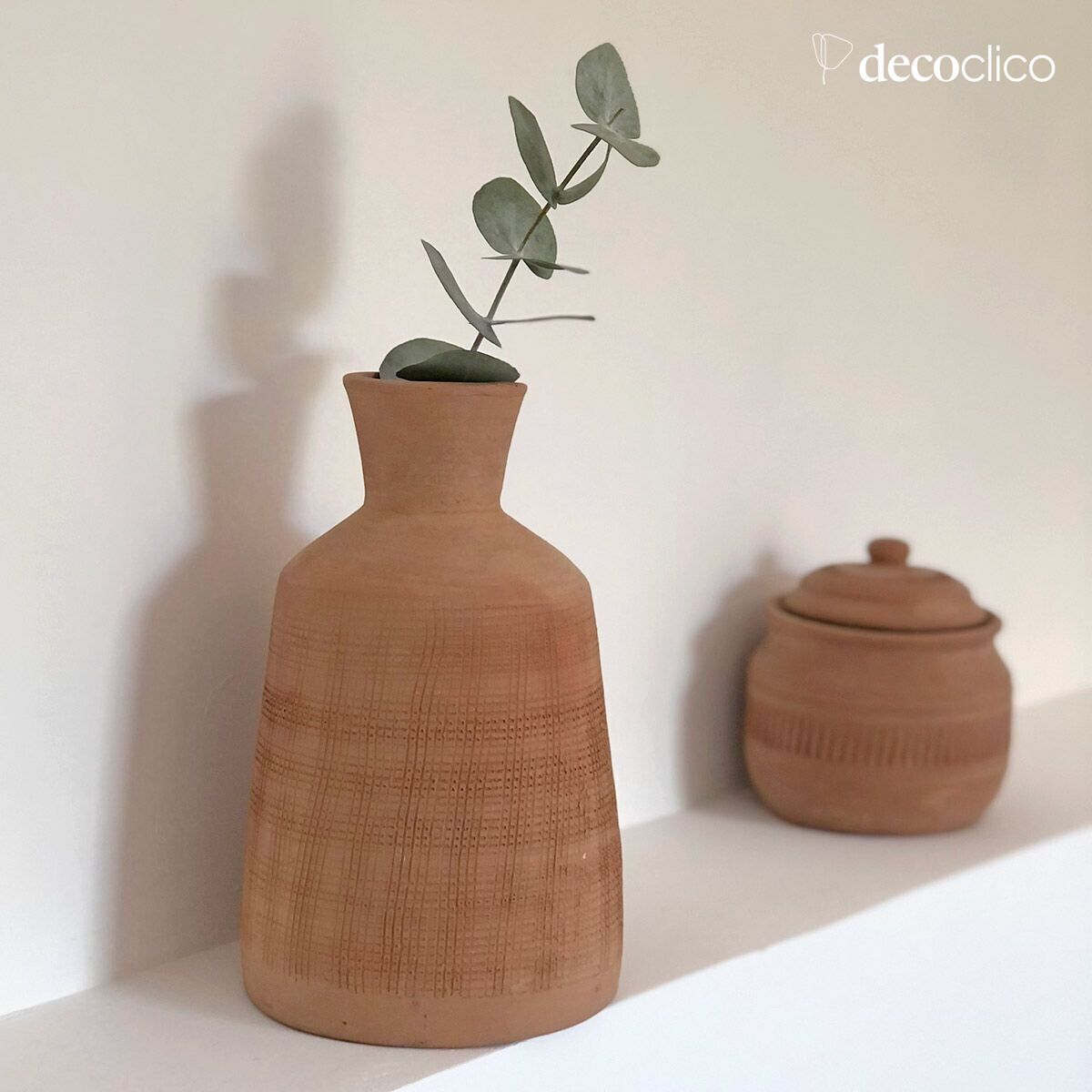 Handmade Petra decorative engraved terracotta vase