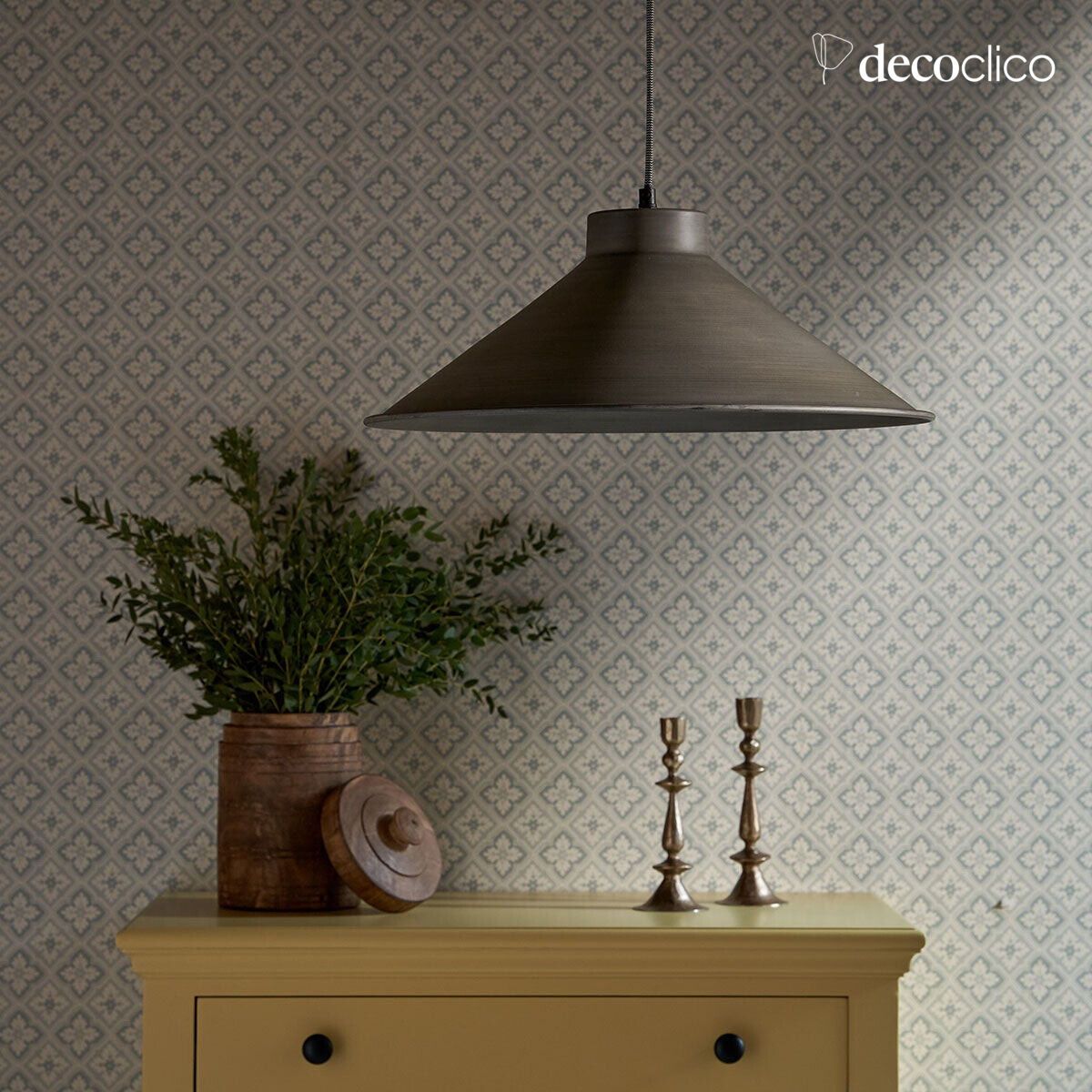 Hängeleuchte aus verzinktem Metall