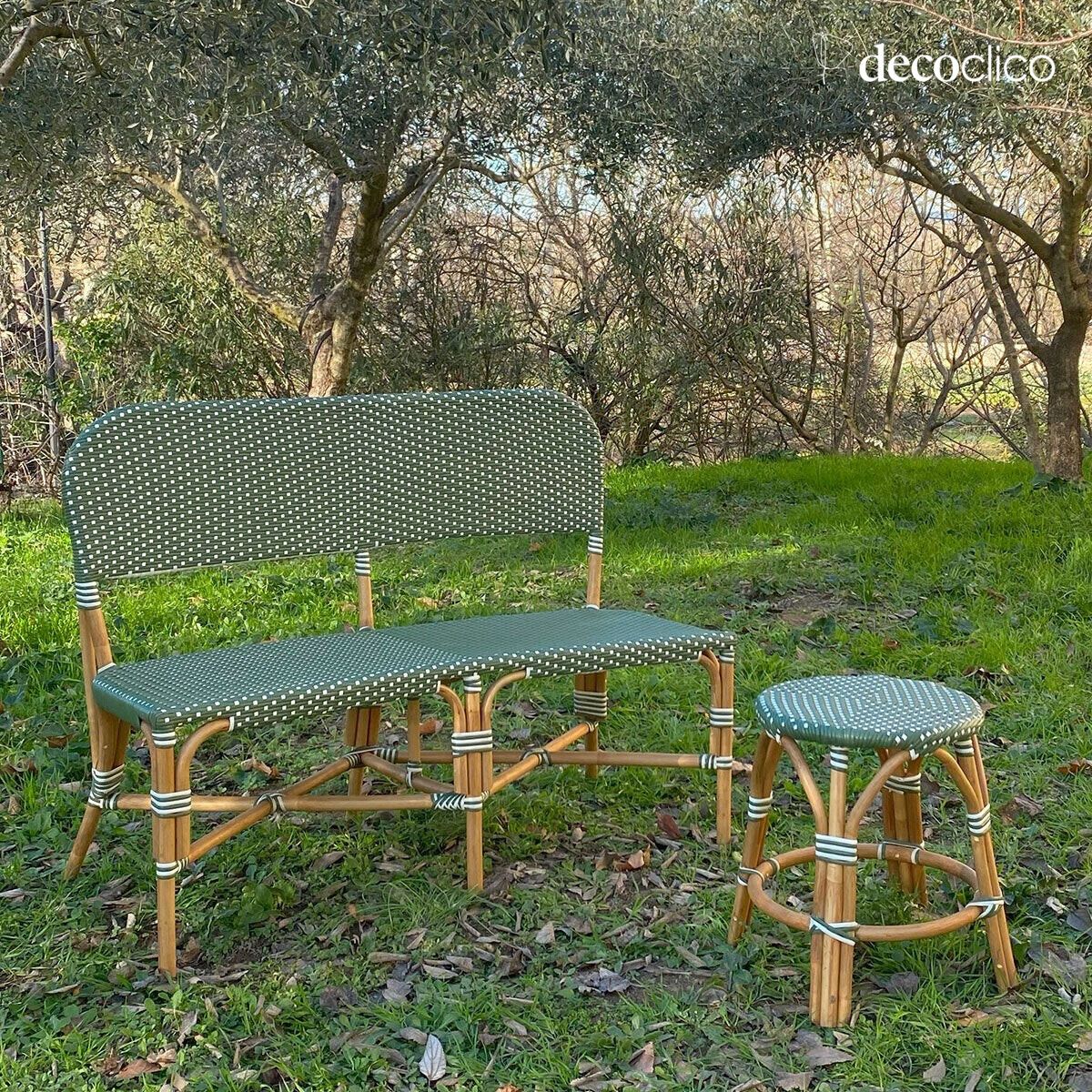 Hocker aus Rattan und Polyrattan in grün und weiß Belleville