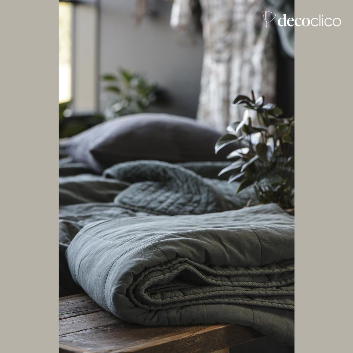 Petrol gray washed cotton quilted bedspread Laursen