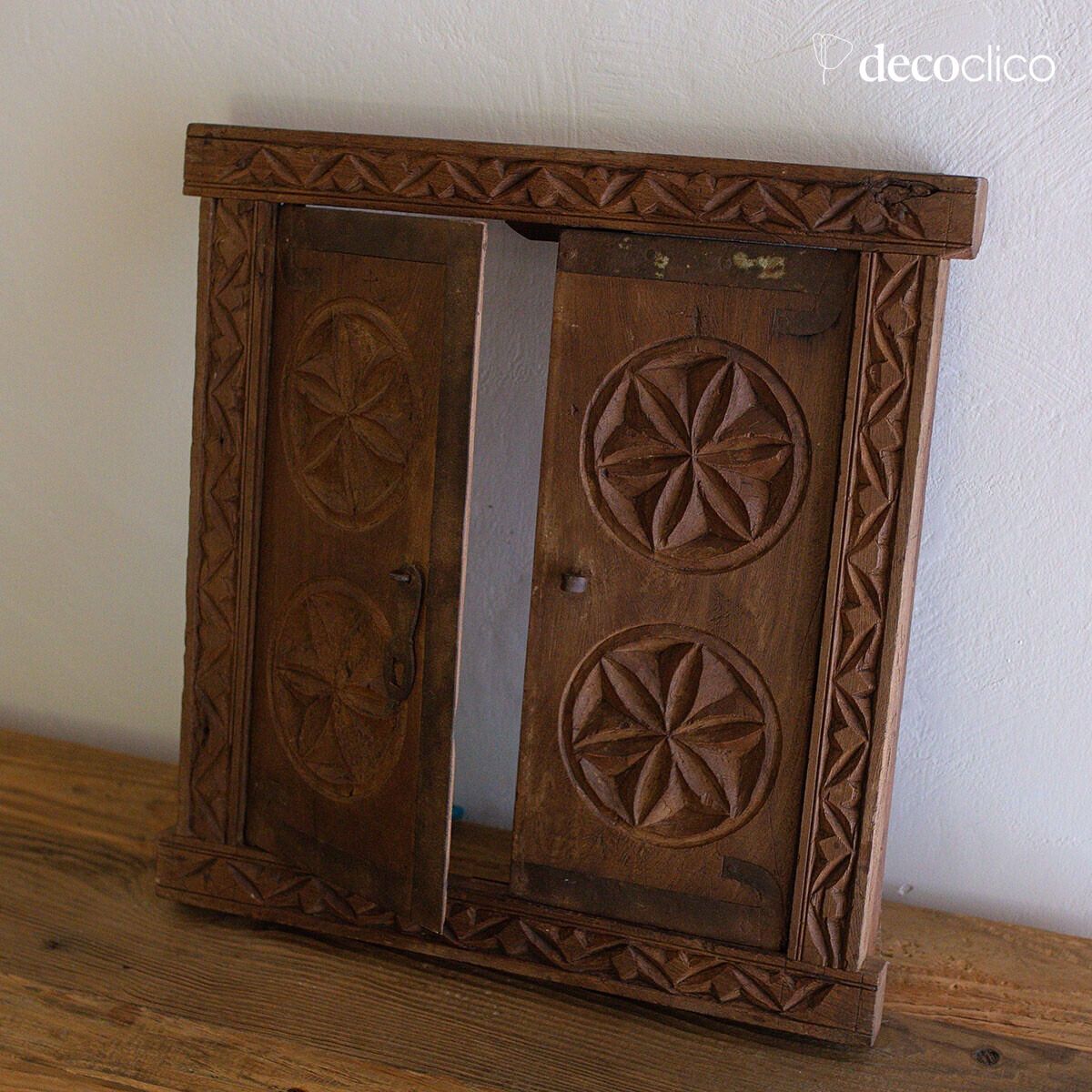 Indische Wanddekoration aus Holz, graviert, 2-teilig