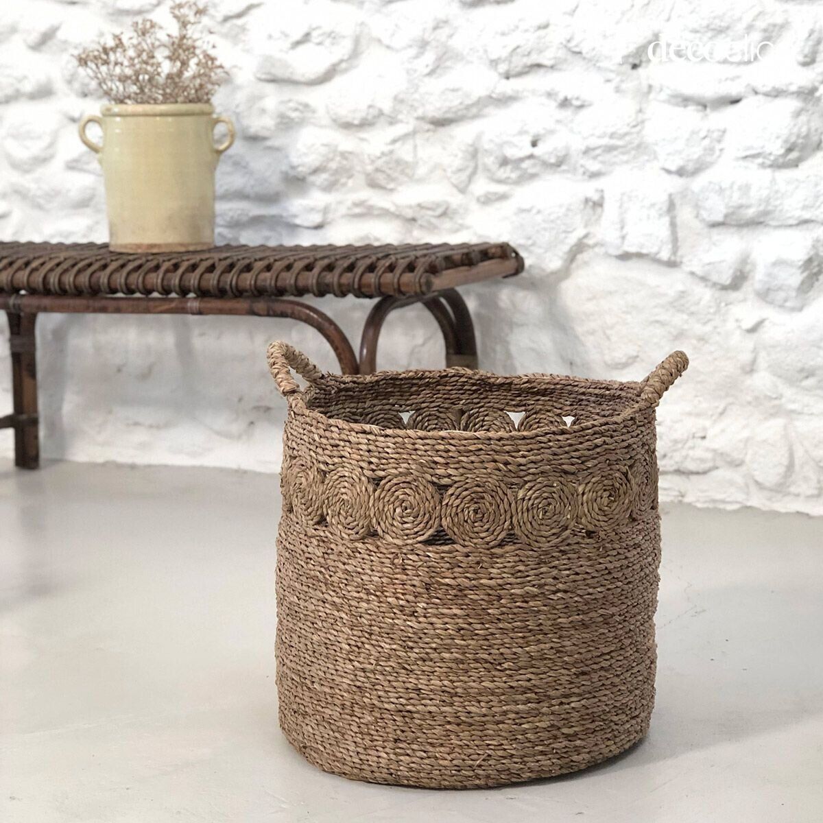 Korb aus Mendong im Vintage-Stil Sumba