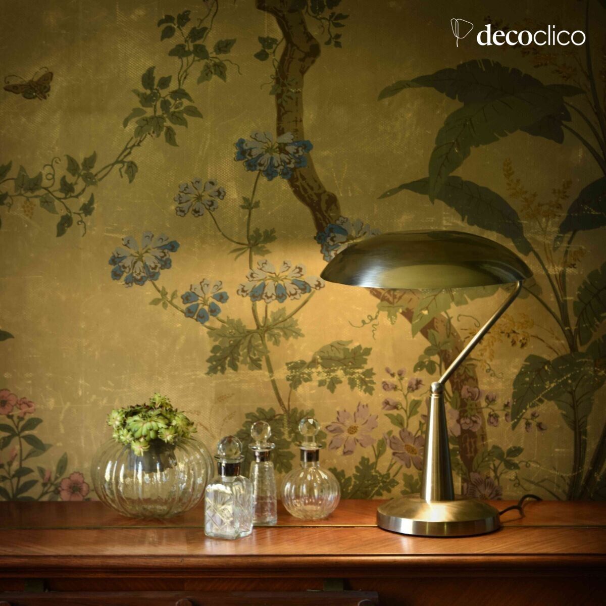 Lampada da scrivania in metallo con paralume a piattino color argento antico Parker