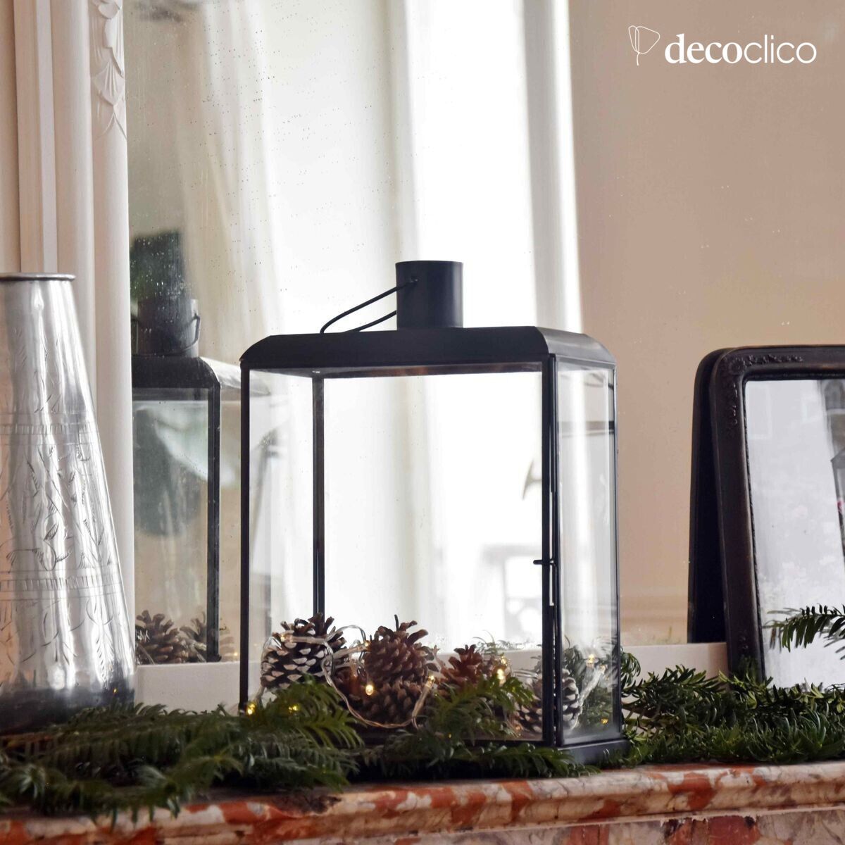 Lantern candle holder in glass and matt black metal Mira