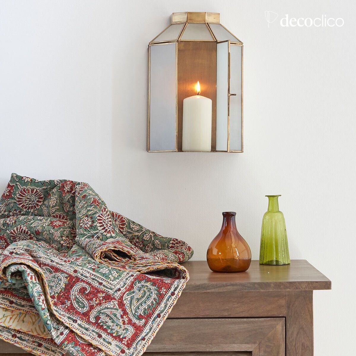 Lantern, wall-mounted candle holder in matt gold metal and frosted glass