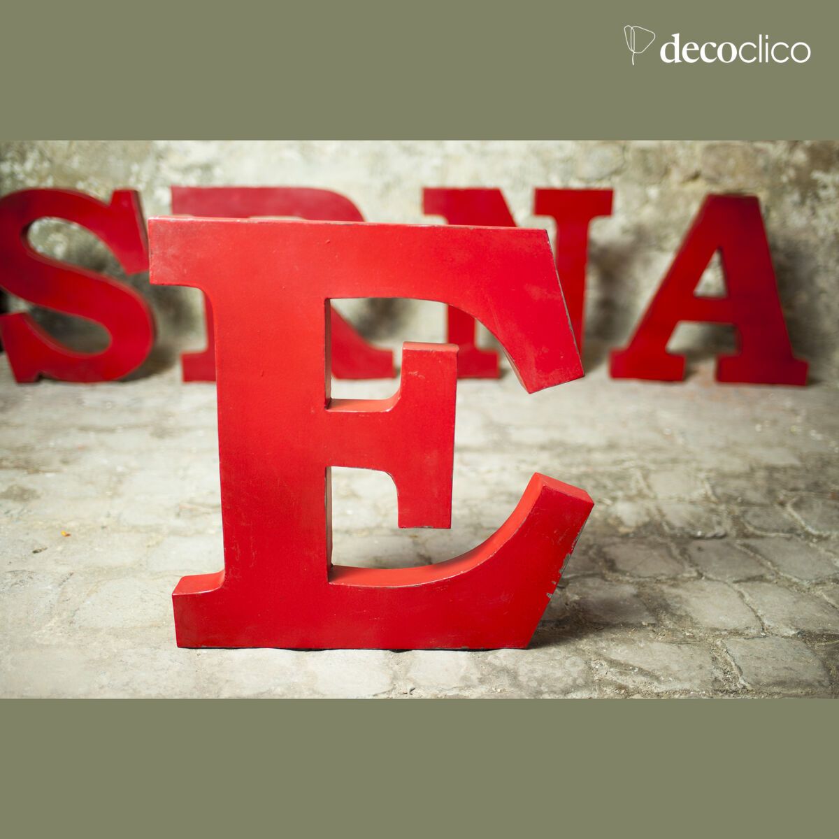 Lettre d'enseigne E Art