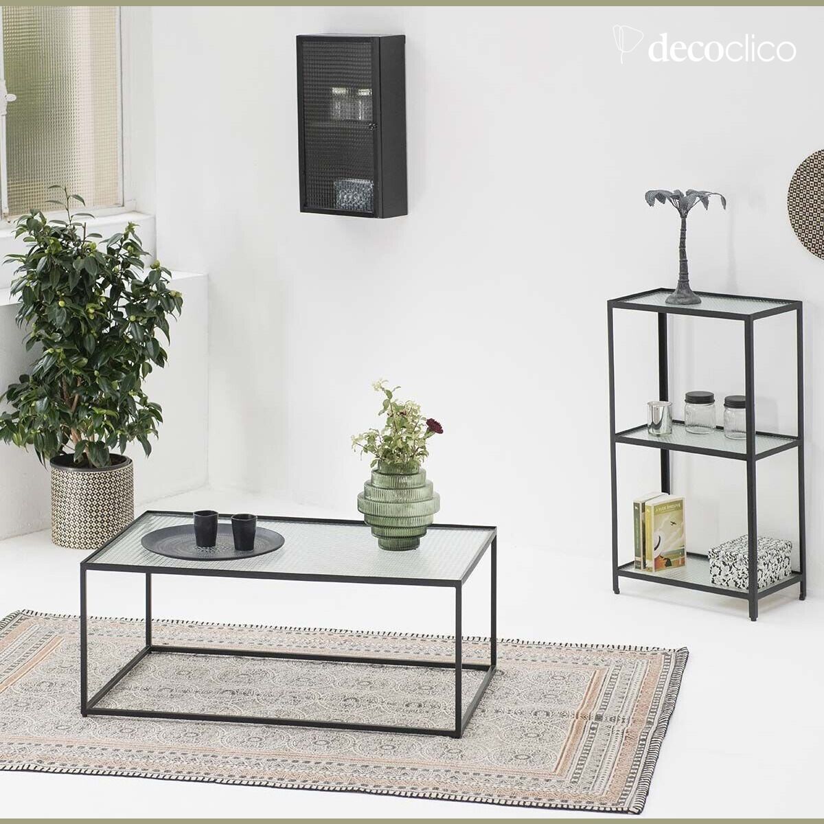 Low table in matt black metal with glass top Nevada