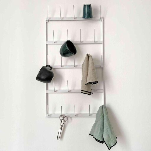 Arbre à mugs / porte-tasses mural 23 branches métal blanc | Decoclico