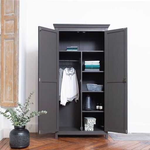Armadio parigino grigio scuro | Decoclico